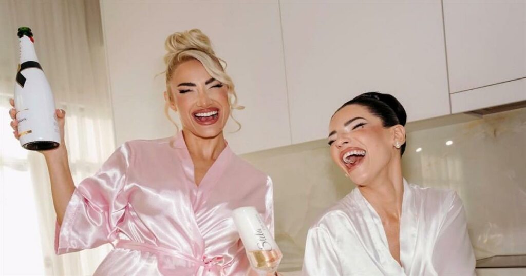 Ιωάννα Τούνη – Στέλλα Πάσσαρη: Πως ήταν οι δύο κολλητές 10 χρόνια πριν;