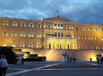 «Έσκασε βόμβα» στη Βουλή: Μόλις παραιτήθηκε κορυφαίος βουλευτής – Σοκ, κανείς δεν το περίμενε