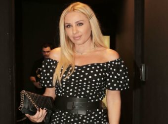 Ανησυχία για τη Γωγώ Μαστροκώστα: Νοσηλεύεται στο νοσοκομείο σε κωματώδη κατάσταση – Τι συμβαίνει