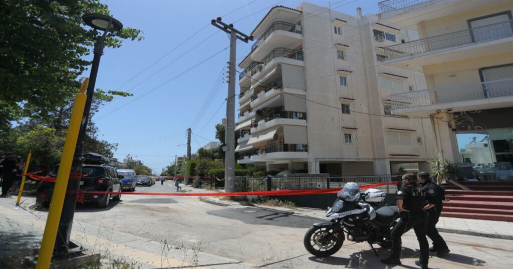 Ηλιούπολη: Ανατριχιαστικό! Τι έκαναν τα δύο 17χρονα κορίτσια όταν έπεσαν από το μπαλκόνι