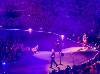 Η συγκινητική στιγμή που οι Metallica αφιερώνουνε στο μικρό Σπύρο που πάσχει από καρκίνο ένα κομμάτι τους (Βίντεο)
