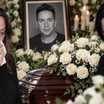 Γιώργος Μαζωνάκης: Η εντολή που έδωσαν οι αδερφές του στο γραφείο τελετών – «Θα τον θάψουμε με…»