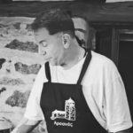 Μόλις έγινε γνωστό για Μαζωνάκη: Γι’ αυτό τον ντύσανε μοναχό μέσα στο φέρετρο! Μόνο εδώ η αλήθεια από τον πνευματικό του