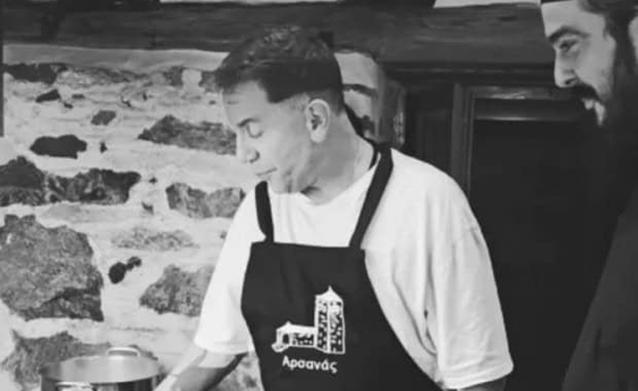 Μόλις έγινε γνωστό για Μαζωνάκη: Γι’ αυτό τον ντύσανε μοναχό μέσα στο φέρετρο! Μόνο εδώ η αλήθεια από τον πνευματικό του