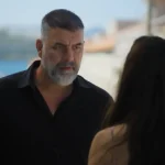 Δύο μαύρα πουκάμισα: Χαμός στο Twitter/X, η μεγάλη γκάφα που ανακάλυψαν οι τηλεθεατές στη σειρά του MEGA