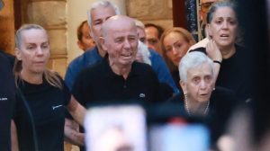Τούμπα όλα: Ούτε οι γονείς, ούτε οι αδεpφές του – Ποιος κληρονομεί την αμύθητη πεpιουσία του Μαζωνάκη