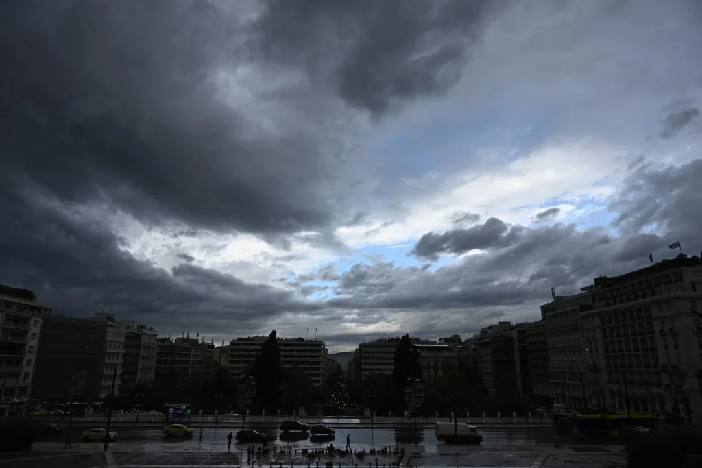 Καιρός: Έρχεται ψυχρή «εισβολή» από την ανατολική Ευρώπη – Πότε πέφτει αισθητά η θερμοκρασία