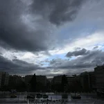 Καιρός: Έρχεται ψυχρή «εισβολή» από την ανατολική Ευρώπη – Πότε πέφτει αισθητά η θερμοκρασία