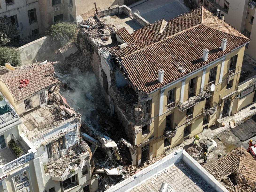 Τραγωδία στην Πλάκα:Mόλις βρέθηκε δεύτερη σορός στα συντρίμμια-Σοκ ποια είναι