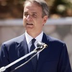 Κυριάκος Μητσοτάκης: «Από του χρόνου τον Δεκέμβριο οι δημόσιοι υπάλληλοι θα λαμβάνουν 500 ευρώ ως μόνιμη ενίσχυση»