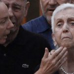 Γιώργος Μαζωνάκης: O σπαραγμός της οικογένειας μπροστά στη σορό – Σκηνές αρχαίας τραγωδίας στη Νίκαι