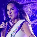 Χωρίς προσέλευση η συναυλία της Ρίας Ελληνίδου στην Σαλαμίνα – Άδειος ο χώρος που τραγουδούσε