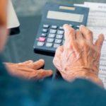 Σε 2 ημερομηνίες οι Συντάξεις Οκτωβρίου: Πότε μπαίνουν στους Συνταξιούχους
