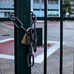 ΑΠΟΦΑΣΙΣΤΗΚΕ: ΚΛΕΙΣΤΑ ΣΧΟΛΕΙΑ ΛΟΓΩ ΚΑΚΟΚΑΙΡΙΑΣ