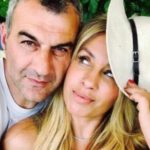 Χαμογελάει ξανά ο Τραϊανός Δέλλας, 4 μήνες μετά τον θάνατο της Γωγώς Μαστροκώστα – Ανακοίνωσε τα ευχάριστα με 3 λέξεις