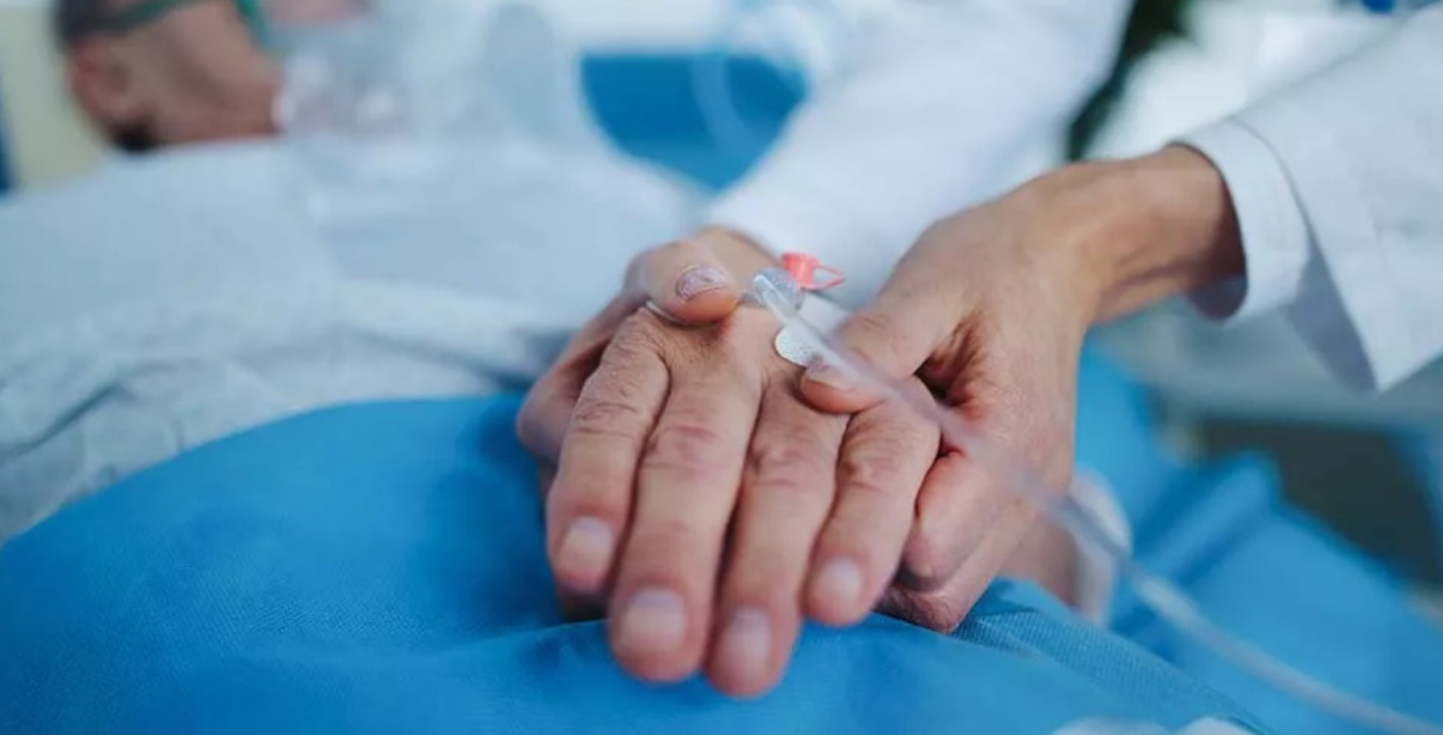 ΕΚΤΑΚΤΟ ΤΩΡΑ από το νοσοκομείο - Δίνει μεγάλη μάxn για να κρατηθεί στη ζωή, δυστυxώς μόλις έγινε γνωστό