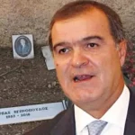 Αυτός είναι ο τάφος του Ανδρέα Βγενόπουλου – Πεταμένη μια μαρμάρινη πλάκα και ένας σταυρός