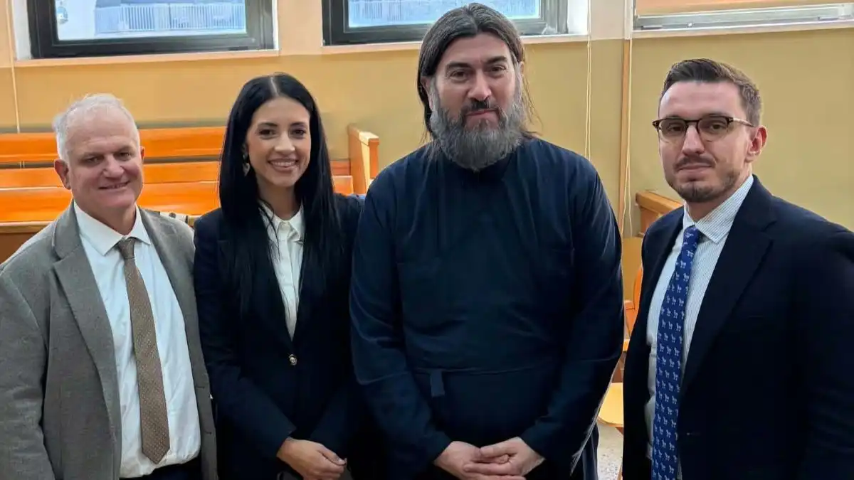 Κιβωτός του Κόσμου: Αθώοι ο πατέρας Αντώνιος και δύο συγκατηγορούμενοι του στα Ιωάννινα