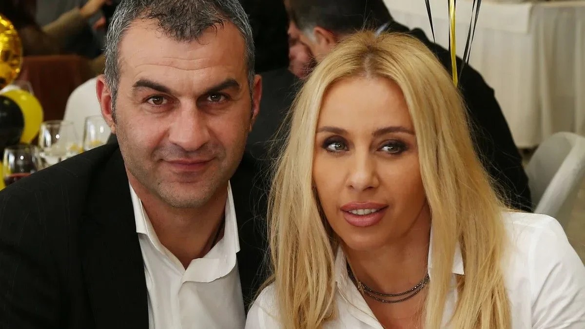 Χαμογελάει ξανά ο Τραϊανός Δέλλας, 4 μήνες μετά τον θάνατο της Γωγώς Μαστροκώστρα! Ανακοίνωσε τα ευχάριστα με 3 λέξεις