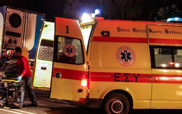 57χρονος κατέρρευσε και πέθανε ενώ βοηθούσε φίλο του στη μεταφορά επίπλων
