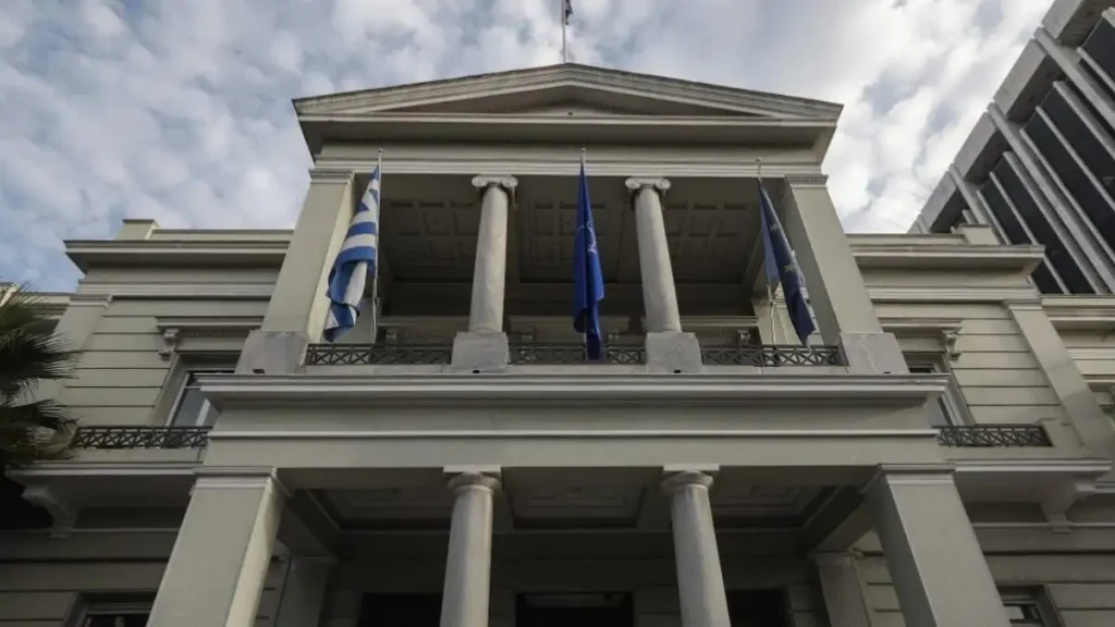 ΣΥΝΑΓΕΡΜΟΣ ΤΩΡΑ ΣΕ ΥΠΟΥΡΓΕΙΟ ΤΗΣ ΧΩΡΑΣ ΜΑΣ – ΠΛΗΜΜΥΡΙΣΕ ΤΟ ΚΤΙΡΙΟ