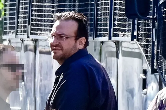 Ραγδαίες εξελίξεις: 3 Πασίγνωστοι Έλληνες τραγουδιστές στη ΓΑΔΑ για την υπόθεση Καμπούρη