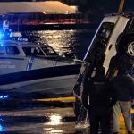 Τραγωδία στο Λιμάνι του Πειραιά: Αυτοκίνητο έπεσε στη θάλασσα