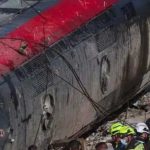 ΤΡΑΓΩΔΙΑ ΧΩΡΙΣ ΤΕΛΟΣ ΠΟΛΛΑ ΠΤΩΜΑΤΑ – ΑΝΕΒΗΚΕ Ο ΑΡΙΘΜΟΣ ΤΩΝ ΝΕΚΡΩΝ